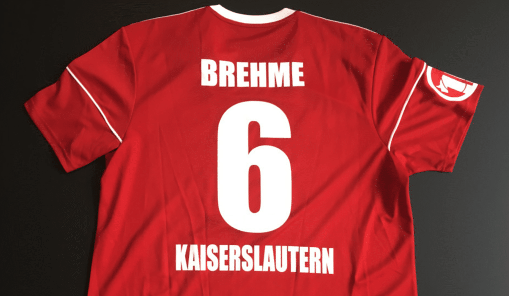 Andreas Brehme TRikot mit der Nummer 6 von 1.FC Kaiserslautern (Copyright unitedcharity.de)